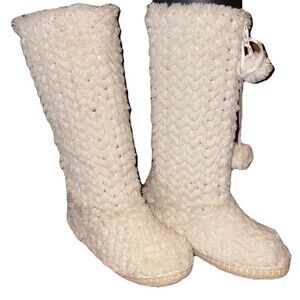 Sequin Sweater Boots Faux Fur Winter Slippers House Shoes Size 5-6 Cream Pom Tie